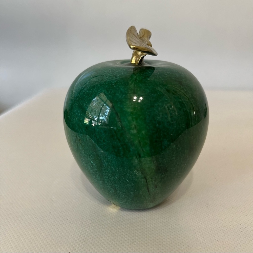 Vintage Marble Green Apple Brass Stem Paperweight - Picture 2 of 6
